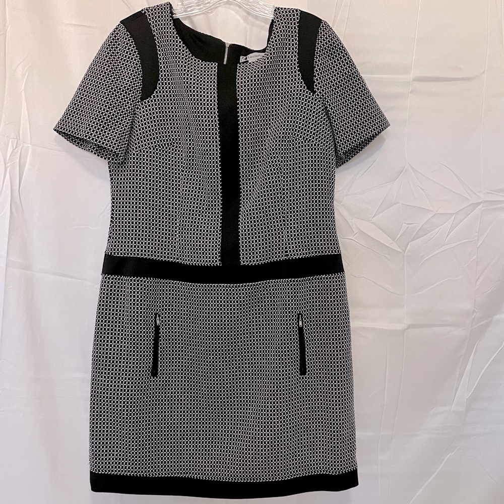Leslie Fay Black and White patterned Dress